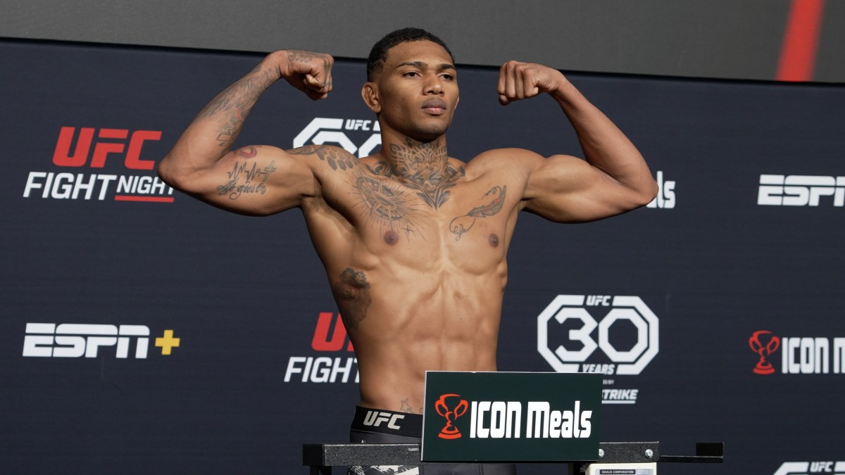 Michael Morales Secures Second Consecutive Bonus At UFC Vegas 106 Michael Morales Secures Second Consecutive Bonus At UFC Vegas 106
