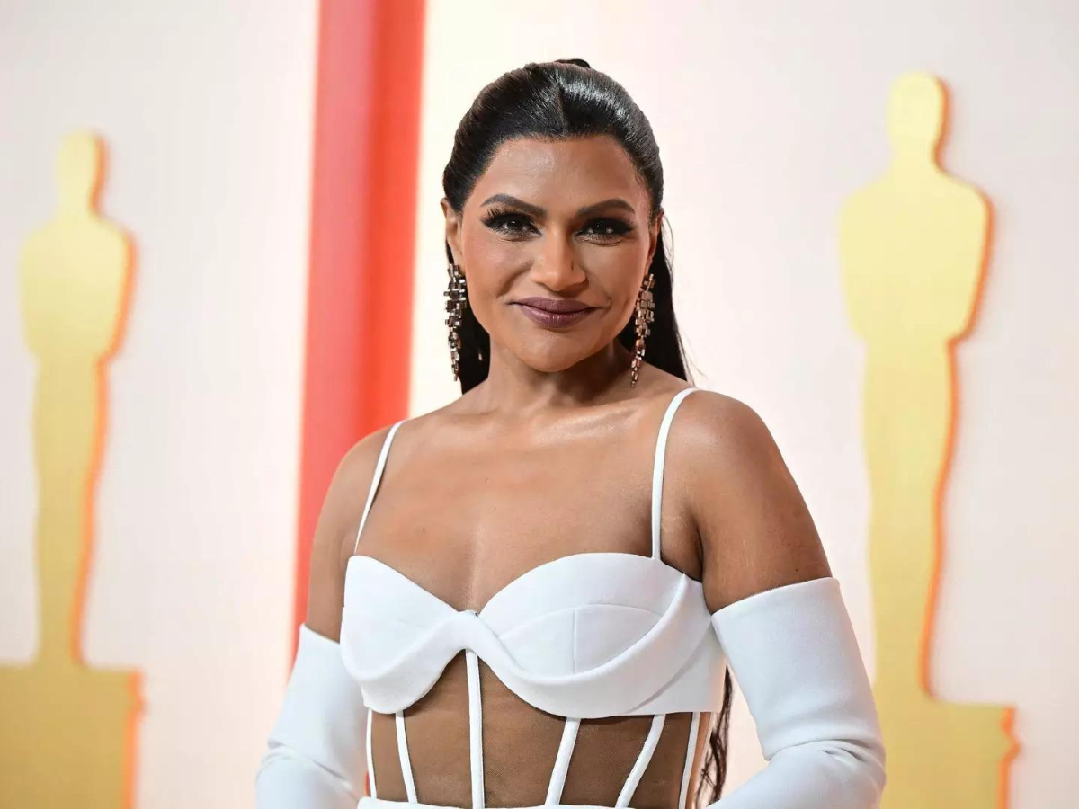 Mindy Kaling's Dramatic Weight Loss: A New Look At The Premiere Mindy Kaling's Dramatic Weight Loss: A New Look At The Premiere