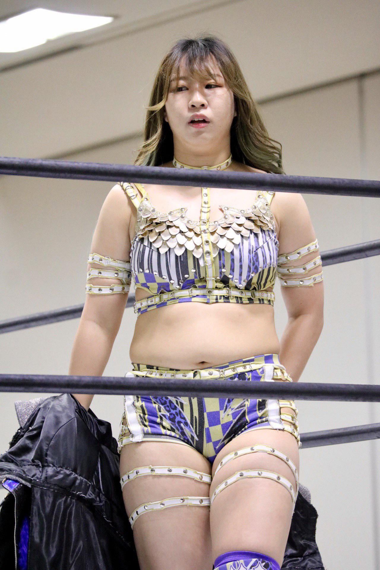 Momo Watanabe Holds Onto TBS Championship Despite Mone's Plea Momo Watanabe Holds Onto TBS Championship Despite Mone's Plea