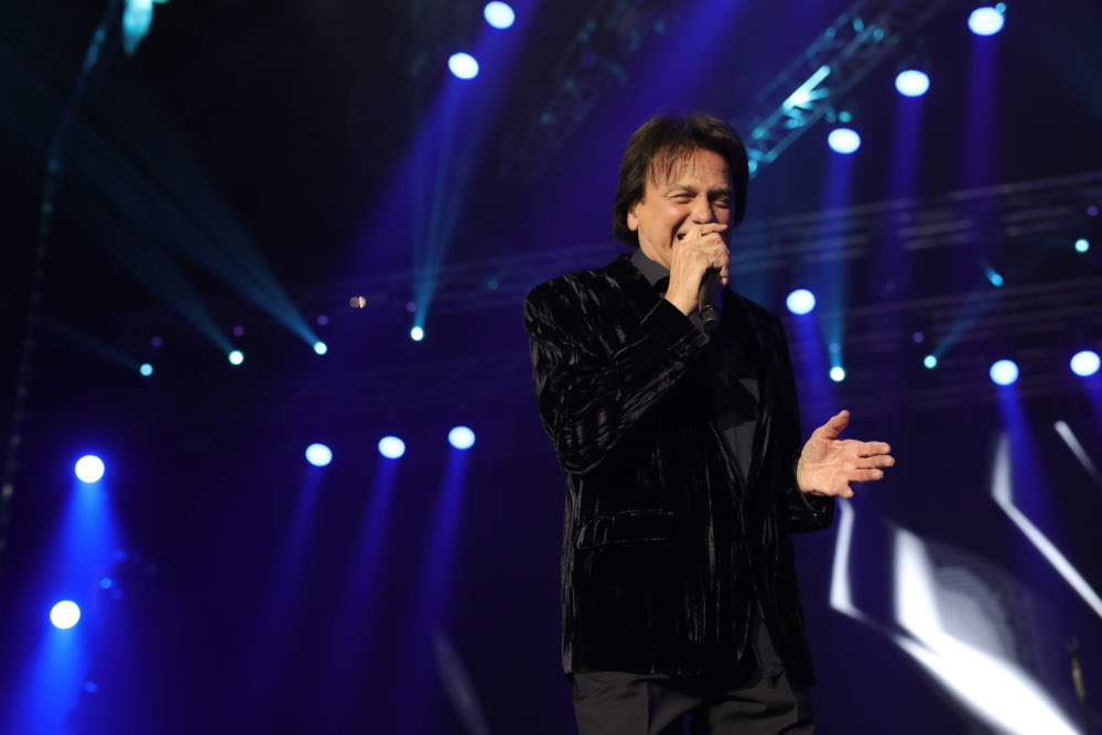 Neispričana Priča: Zdravko Čolić I Njegova Prva Ljubav Posle Povratka Neispričana Priča: Zdravko Čolić I Njegova Prva Ljubav Posle Povratka