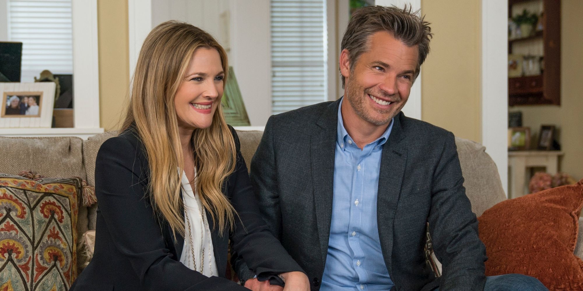 Netflix Unveils Trailer For Dark Comedy Featuring Kevin Bacon And Julianne Moore Netflix Unveils Trailer For Dark Comedy Featuring Kevin Bacon And Julianne Moore
