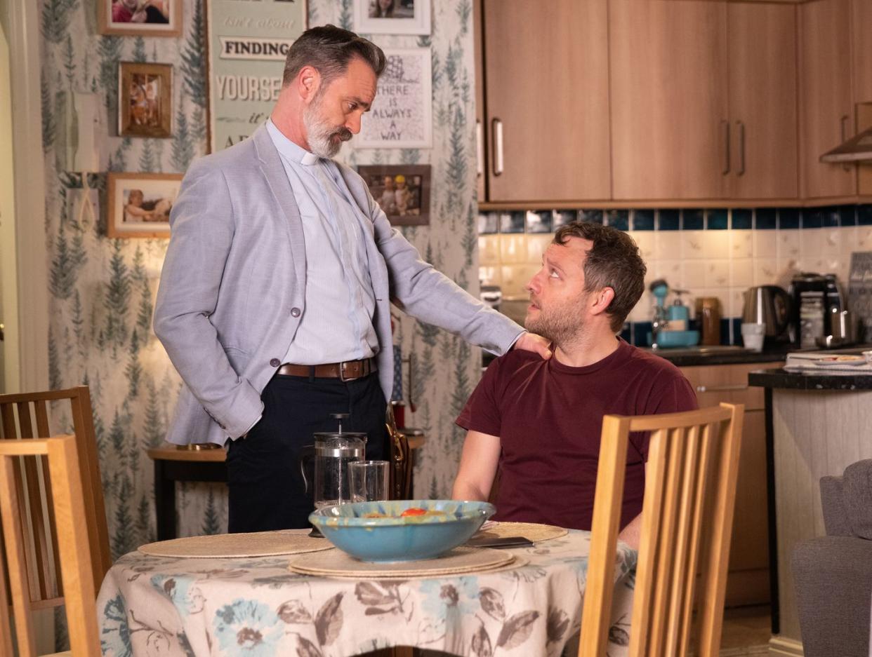 New Chapter: Coronation Street Actor Leaves UK For Exciting Opportunity New Chapter: Coronation Street Actor Leaves UK For Exciting Opportunity