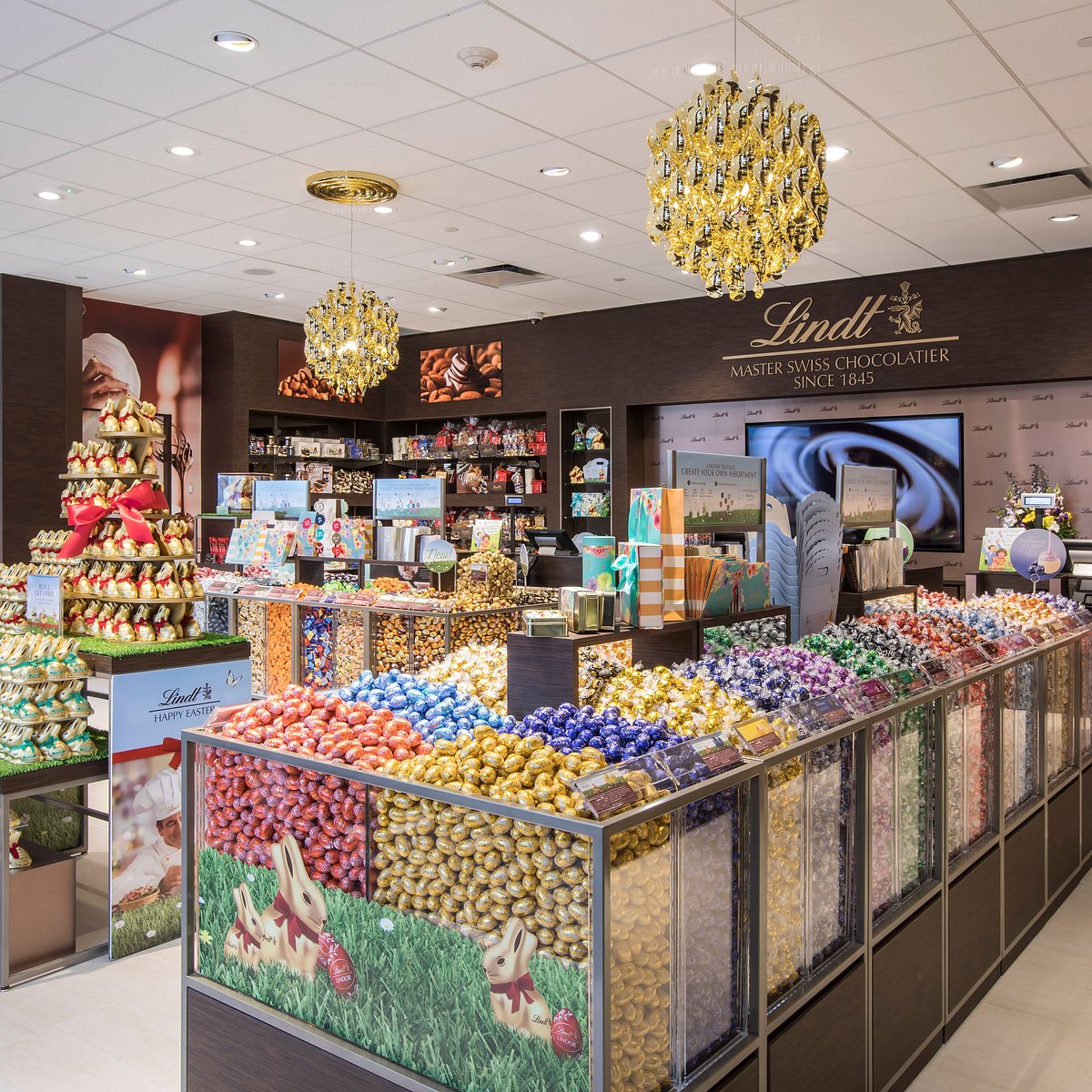 New Lindt Chocolate Shop: A Central London Destination New Lindt Chocolate Shop: A Central London Destination
