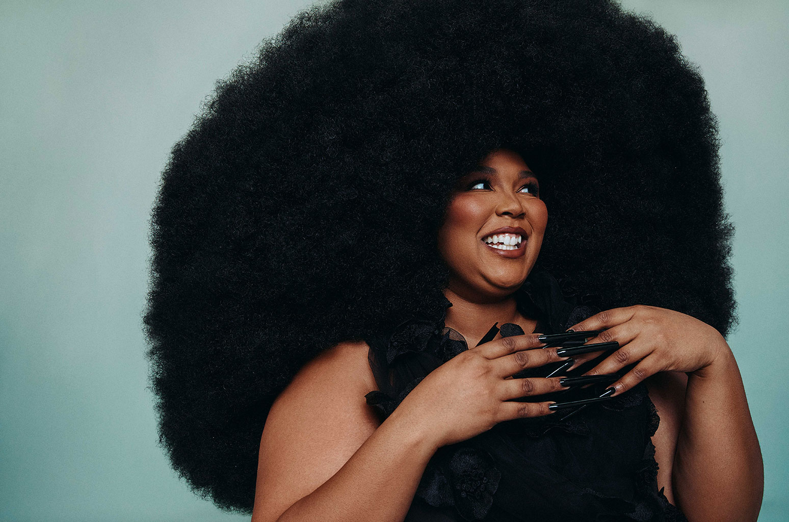 New Music, New Platform: Lizzo's Twitch Announcement New Music, New Platform: Lizzo's Twitch Announcement
