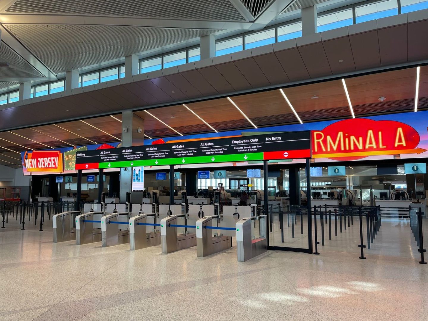 Newark Airport's Crisis: Why It Affects Everyone Newark Airport's Crisis: Why It Affects Everyone