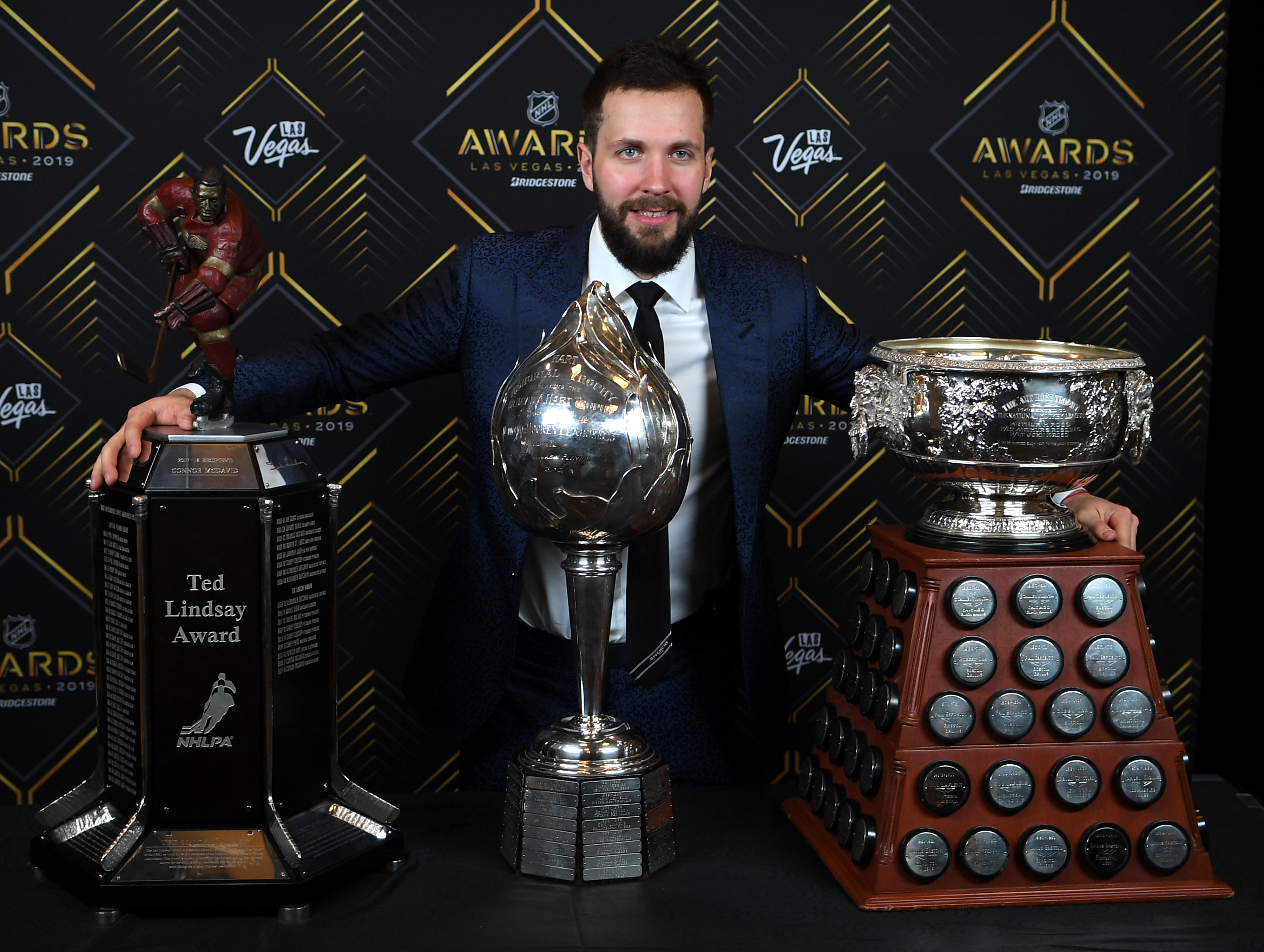 NHL's Hart Trophy: Draisaitl, Hellebuyck, And Kucherov Nominated NHL's Hart Trophy: Draisaitl, Hellebuyck, And Kucherov Nominated