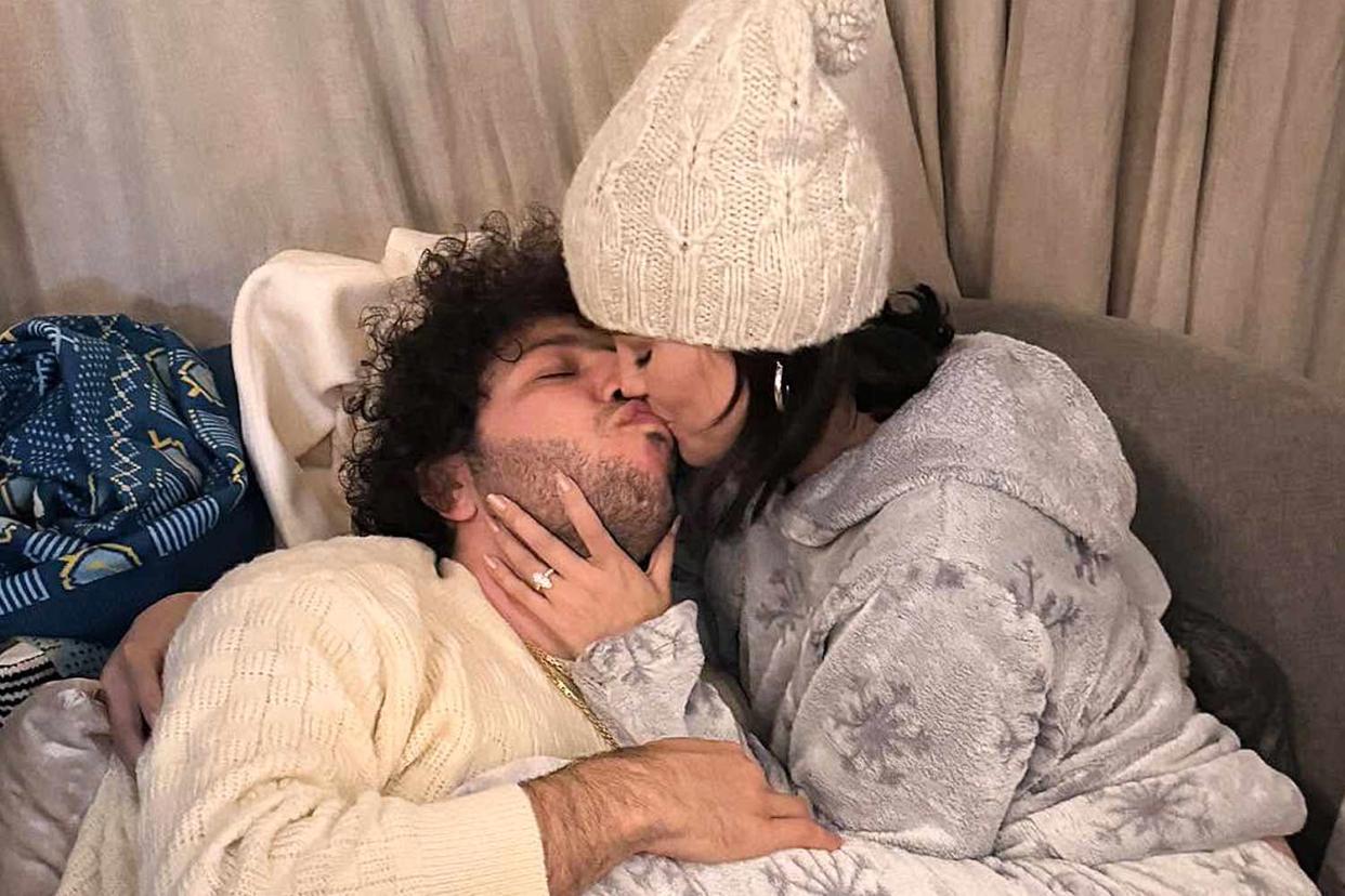 No First Dance For Selena Gomez And Benny Blanco's Wedding No First Dance For Selena Gomez And Benny Blanco's Wedding