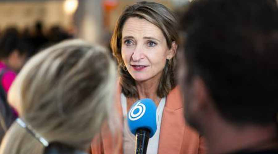 NPO, Bruins En Toezichthouder In Gesprek Over Hamer En Leeflang NPO, Bruins En Toezichthouder In Gesprek Over Hamer En Leeflang