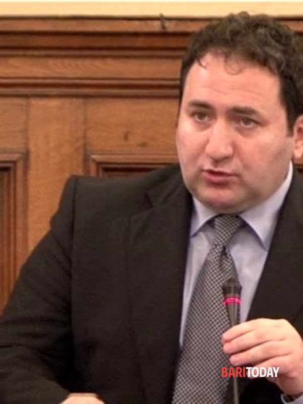 Oltre Il Danno La Beffa: Il Caso Becciu E Il Risarcimento Agli Accusatori Oltre Il Danno La Beffa: Il Caso Becciu E Il Risarcimento Agli Accusatori