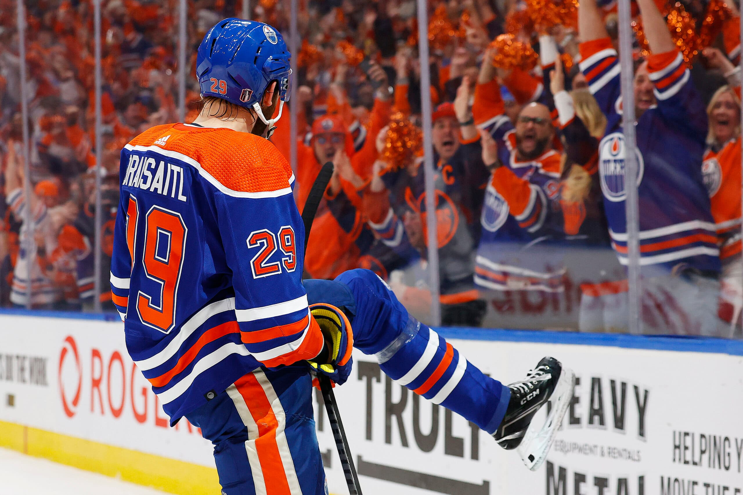 Overtime Thriller: Draisaitl's 100 Points Power Oilers Past Islanders Overtime Thriller: Draisaitl's 100 Points Power Oilers Past Islanders