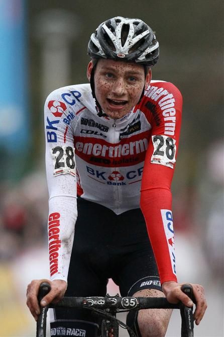 Paris-Roubaix 2024: Van Der Poel Finishes Third, Pogacar Distant Paris-Roubaix 2024: Van Der Poel Finishes Third, Pogacar Distant