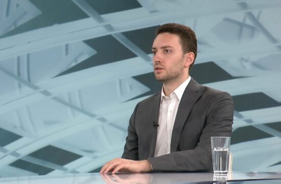 Pavle Grbović (PSG) I Prelazna Vlada: Šta Sledi? Pavle Grbović (PSG) I Prelazna Vlada: Šta Sledi?