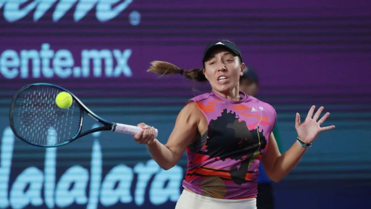 Pegula Battles Alexandrova In Charleston Open Final Pegula Battles Alexandrova In Charleston Open Final