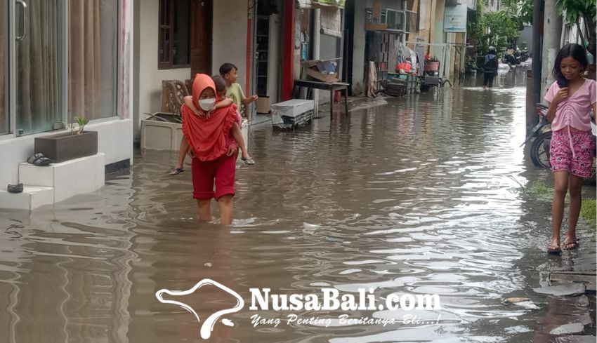 Peringatan Cuaca Buruk: Hujan Deras Di Denpasar, Bali Peringatan Cuaca Buruk: Hujan Deras Di Denpasar, Bali