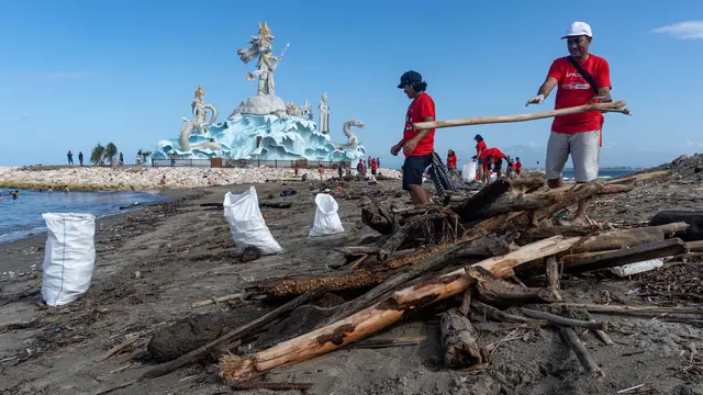 Persemian Gerakan Bali Bersih Sampah: Langkah Nyata Menuju Pengelolaan Sampah Yang Efektif Di Bali Persemian Gerakan Bali Bersih Sampah: Langkah Nyata Menuju Pengelolaan Sampah Yang Efektif Di Bali