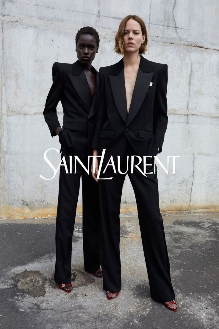 PFW Autumn/Winter: YSL Suits Delivering Diverse Style PFW Autumn/Winter: YSL Suits Delivering Diverse Style