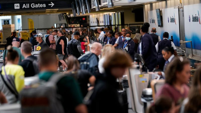 Planning Your Memorial Day Trip? Avoid These Busy Travel Days In 2025 Planning Your Memorial Day Trip? Avoid These Busy Travel Days In 2025