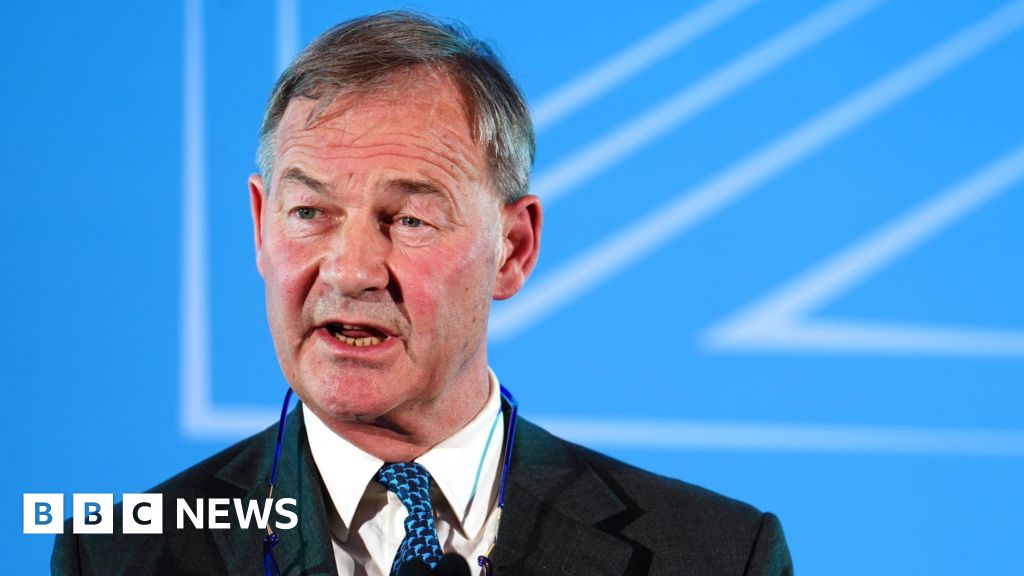 Police Investigate MP Rupert Lowe: Latest Updates Police Investigate MP Rupert Lowe: Latest Updates