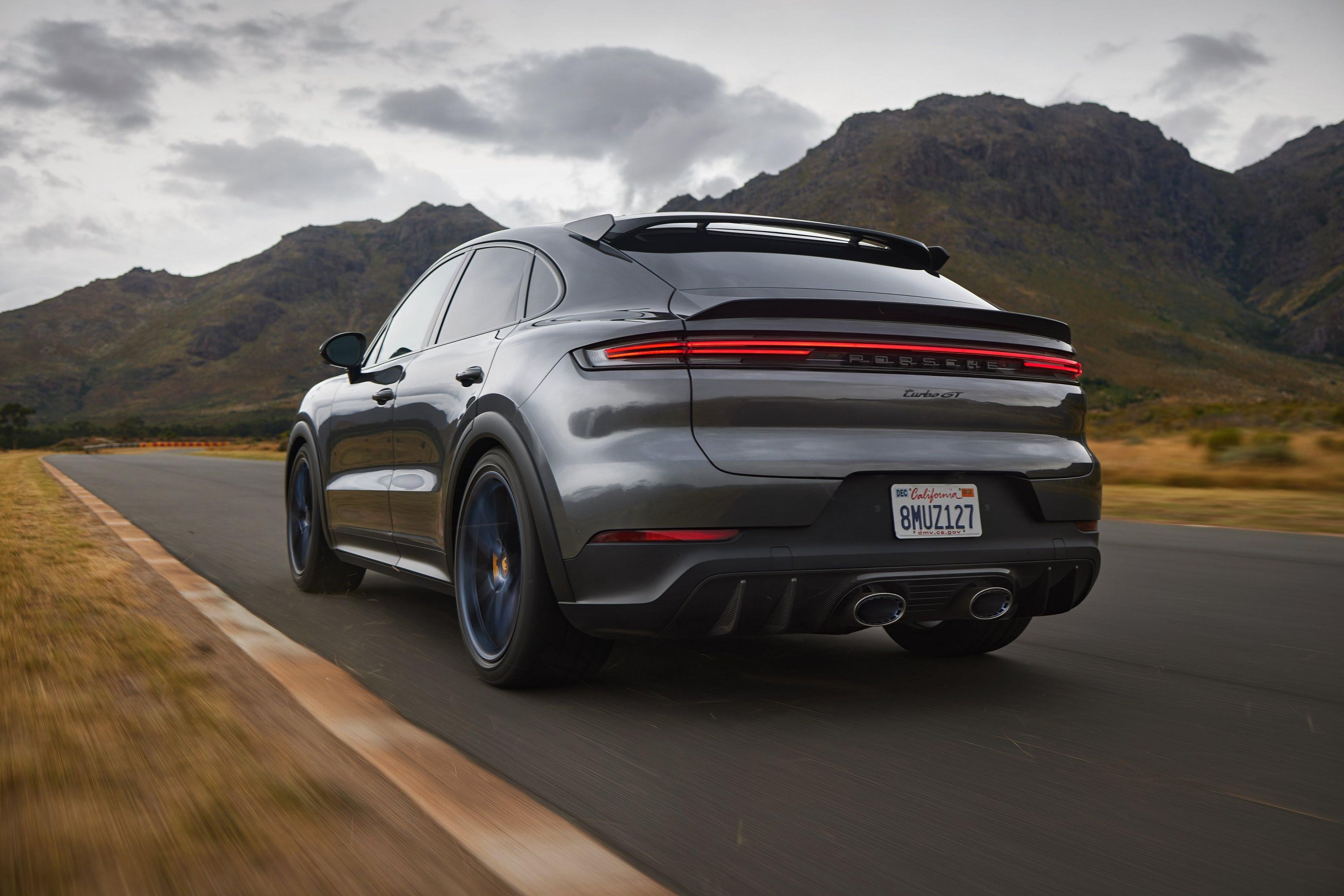 Porsche Cayenne GTS Coupe - Szczegółowa Recenzja Po Testach. Porsche Cayenne GTS Coupe - Szczegółowa Recenzja Po Testach.