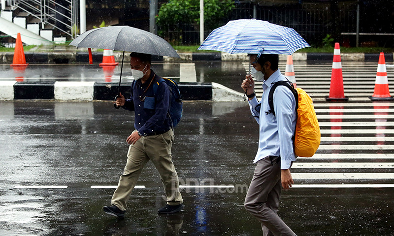 Prakiraan Cuaca Jawa Tengah 24 April 2024: Peringatan Hujan Sore Prakiraan Cuaca Jawa Tengah 24 April 2024: Peringatan Hujan Sore