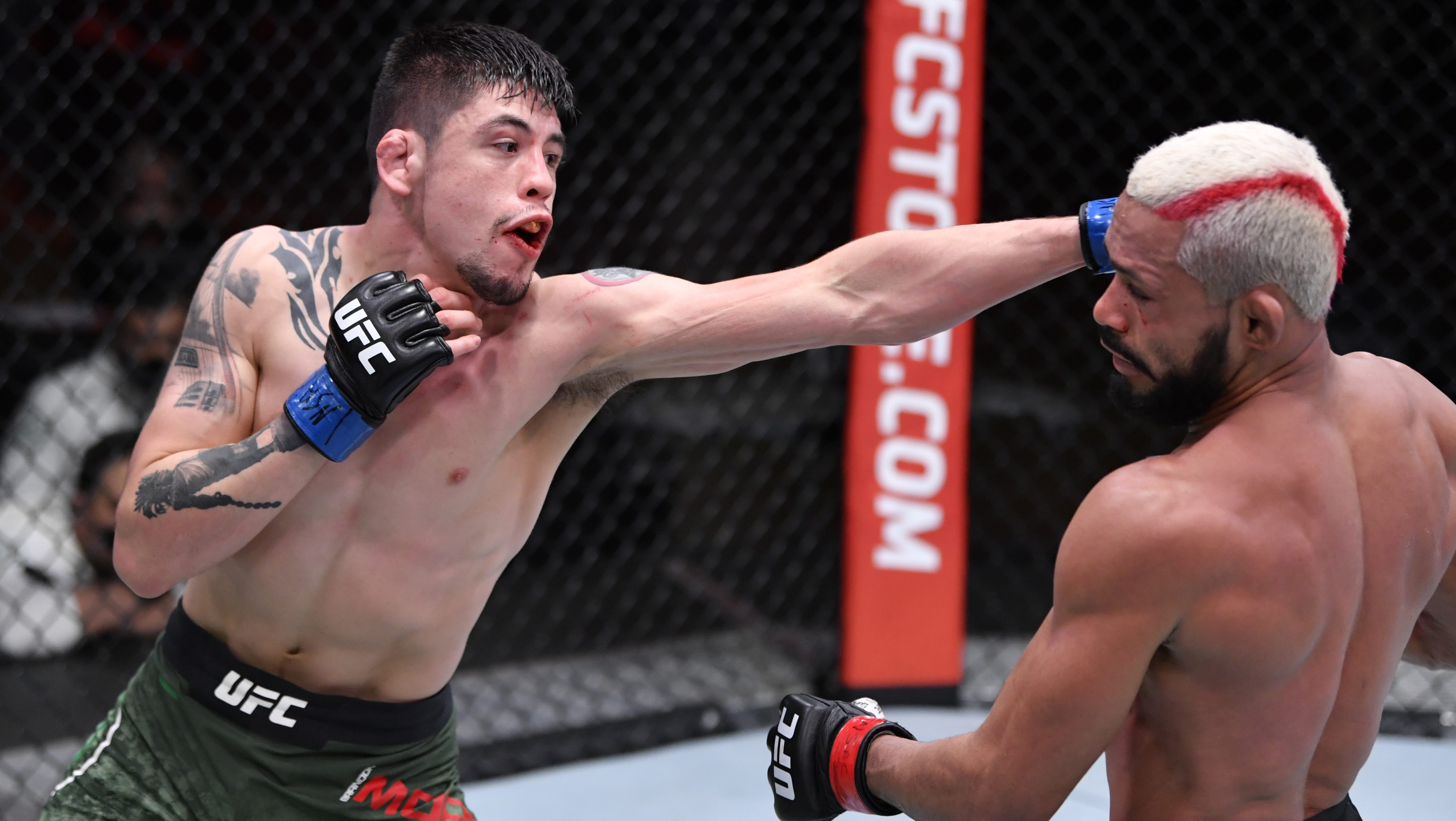 Professional Fighters React: Michael Morale's UFC Vegas 106 Win Professional Fighters React: Michael Morale's UFC Vegas 106 Win