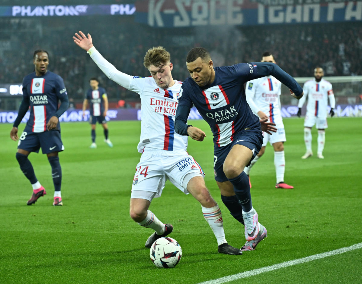 PSG Derrota Al Lyon En Su Propio Estadio PSG Derrota Al Lyon En Su Propio Estadio