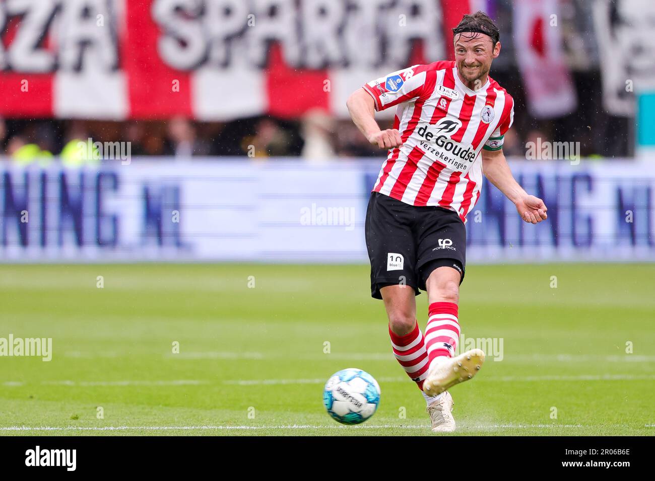 PSV Juara Liga Belanda Setelah Taklukkan Sparta Rotterdam PSV Juara Liga Belanda Setelah Taklukkan Sparta Rotterdam
