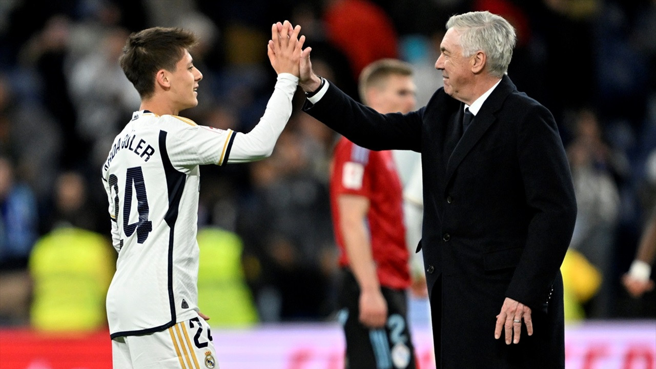 Real Madrid'in Yeni Teknik Direktörü: Klopp Mu Ancelotti Mi? Real Madrid'in Yeni Teknik Direktörü: Klopp Mu Ancelotti Mi?