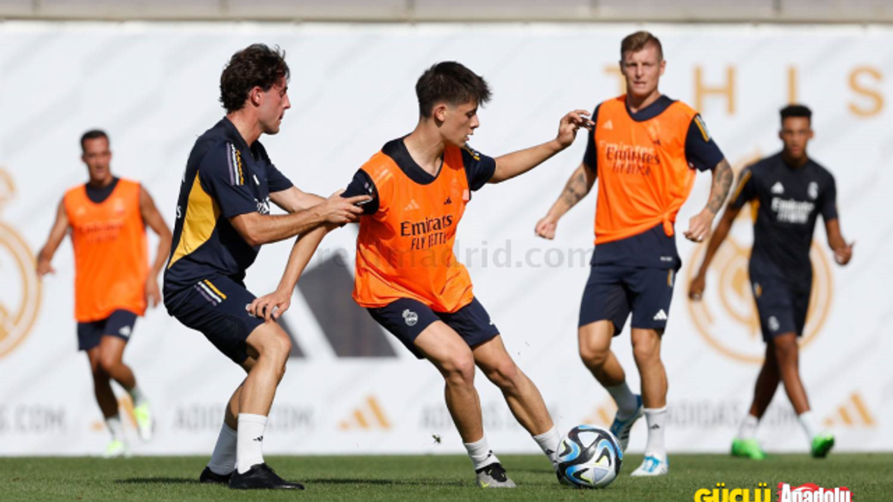 Real Madrid'in Yeni Teknik Direktörü Ve Arda Güler'in Geleceği Real Madrid'in Yeni Teknik Direktörü Ve Arda Güler'in Geleceği