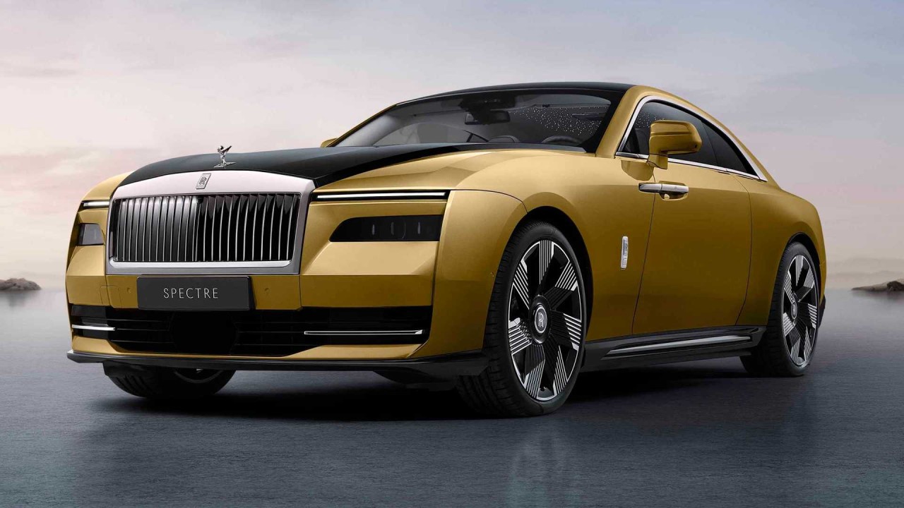 Rolls-Royce 2025 Forecast Holds Steady Amidst Tariff Considerations Rolls-Royce 2025 Forecast Holds Steady Amidst Tariff Considerations