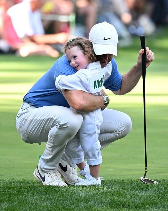 Rory McIlroy's 4-Year-Old Daughter Sinks Putt At Augusta Rory McIlroy's 4-Year-Old Daughter Sinks Putt At Augusta