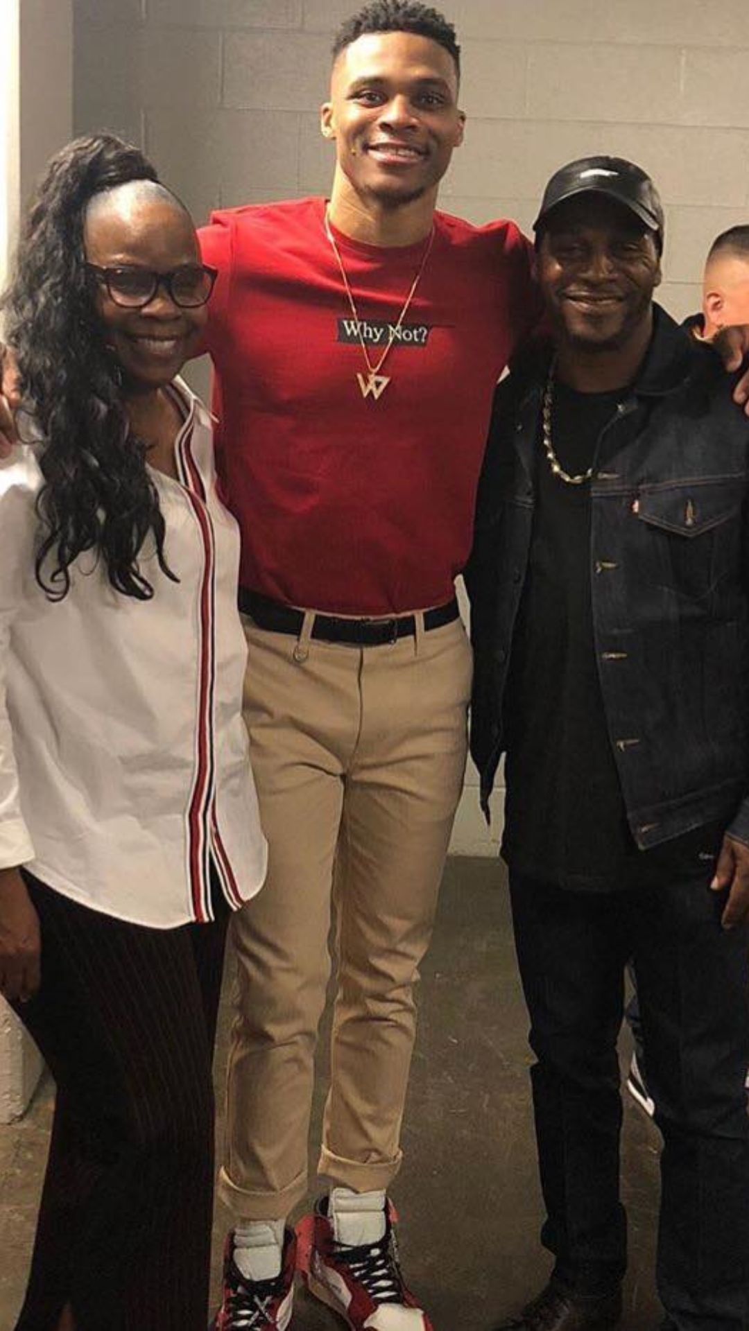 Russell Westbrook À Denver : Son Triple-Double Et Son Importance Pour L'Équipe Russell Westbrook À Denver : Son Triple-Double Et Son Importance Pour L'Équipe