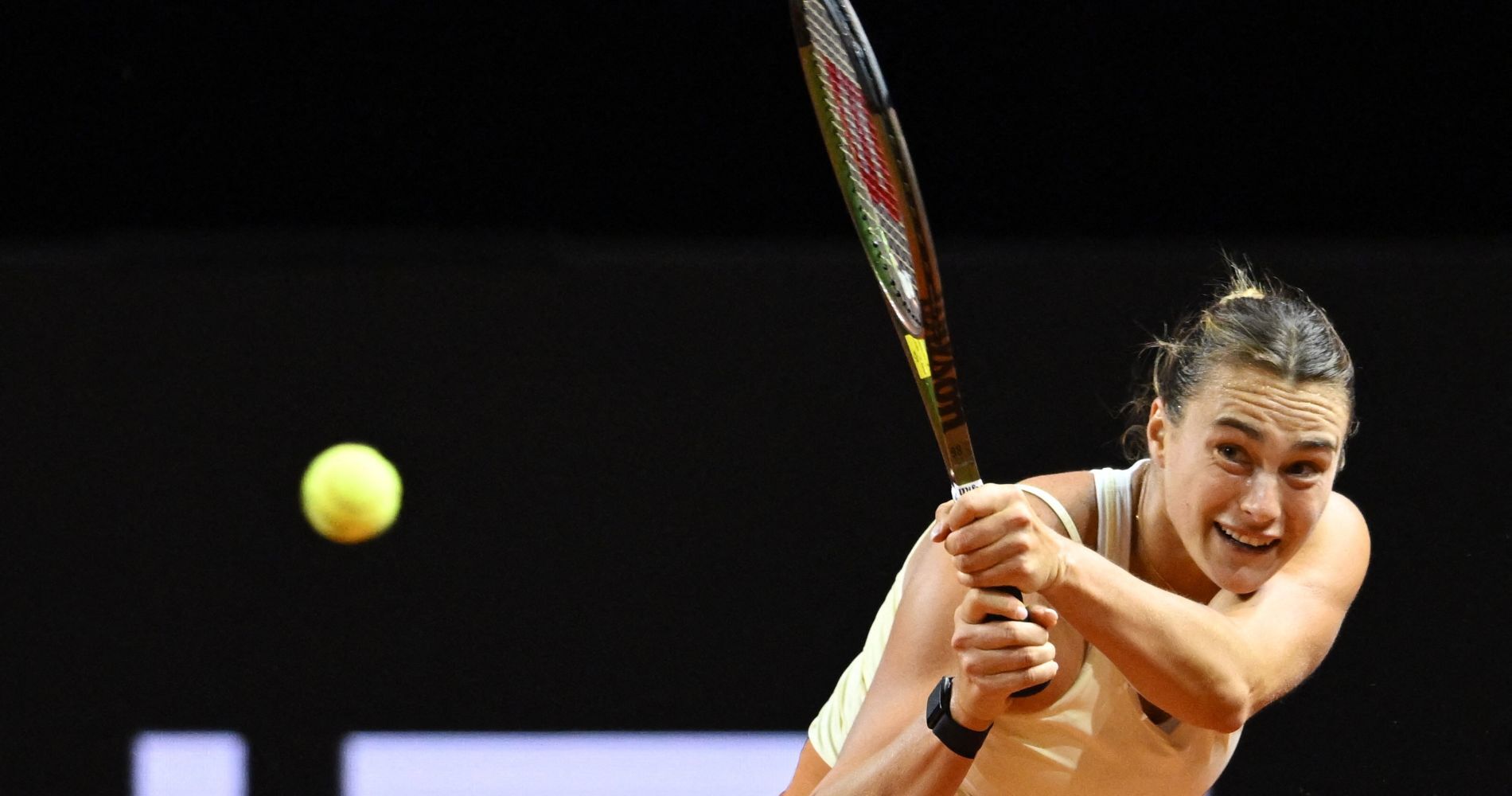 Sabalenka Defeats Paolini, Reaches Porsche Grand Prix Final Sabalenka Defeats Paolini, Reaches Porsche Grand Prix Final