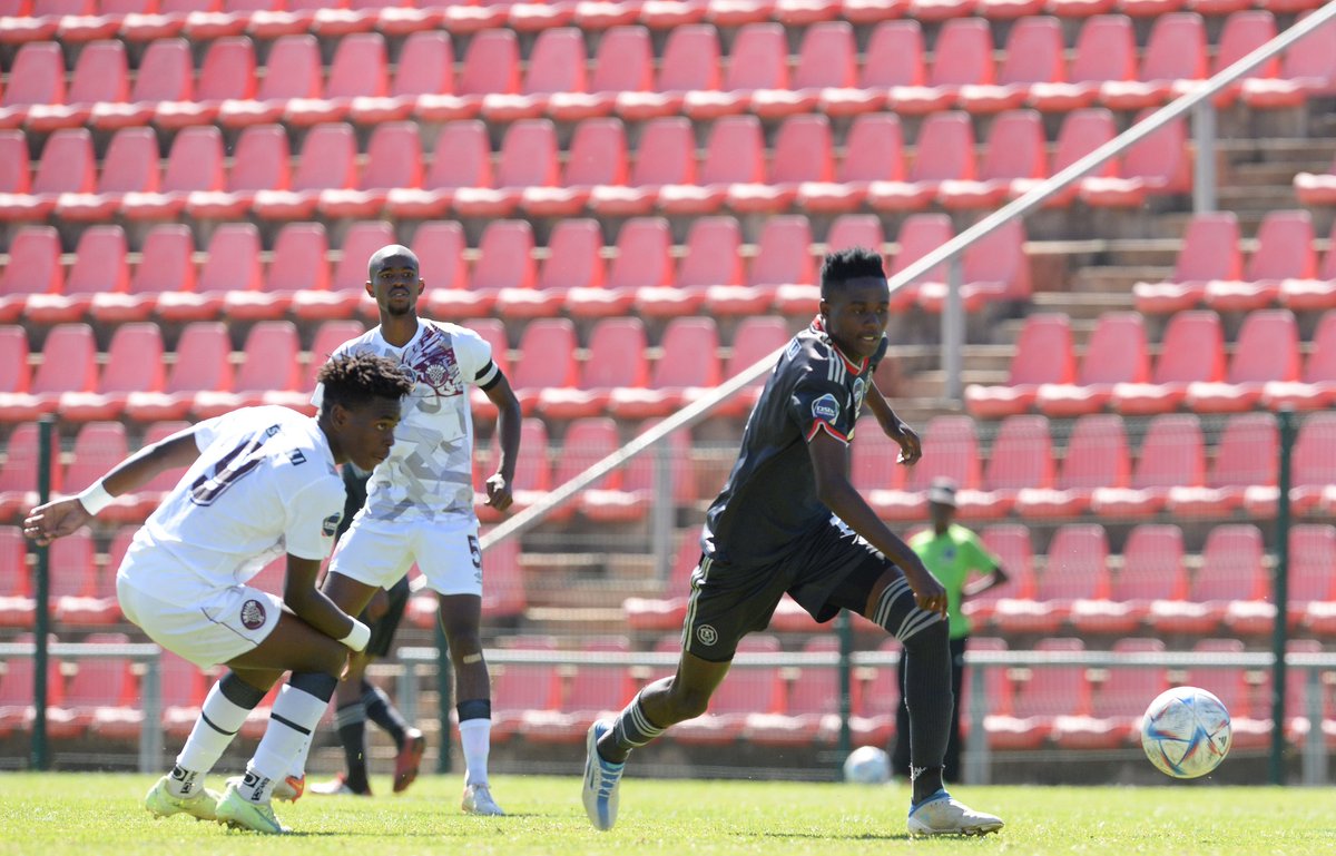 Saleng's Salary Discrepancy: Moroka Swallows Vs Orlando Pirates Saleng's Salary Discrepancy: Moroka Swallows Vs Orlando Pirates