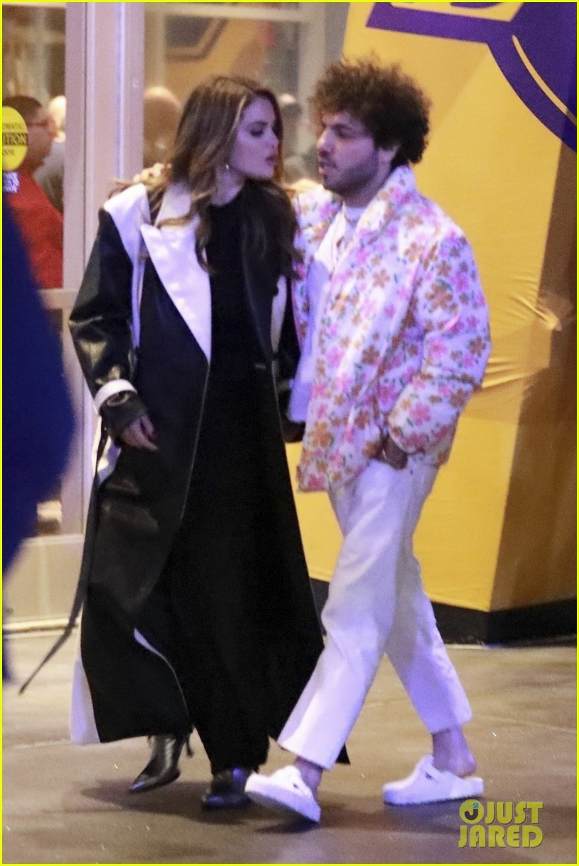 Selena Gomez And Benny Blanco: Addressing Wedding Dance Speculation Selena Gomez And Benny Blanco: Addressing Wedding Dance Speculation