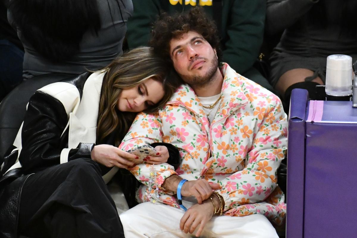 Selena Gomez's Accidental Reveal: A Glimpse Into Benny Blanco's Personal Life Selena Gomez's Accidental Reveal: A Glimpse Into Benny Blanco's Personal Life