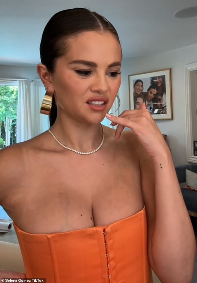 Selena Gomez's Sassy Leather Dress: Channel Her Movie Star Style Selena Gomez's Sassy Leather Dress: Channel Her Movie Star Style