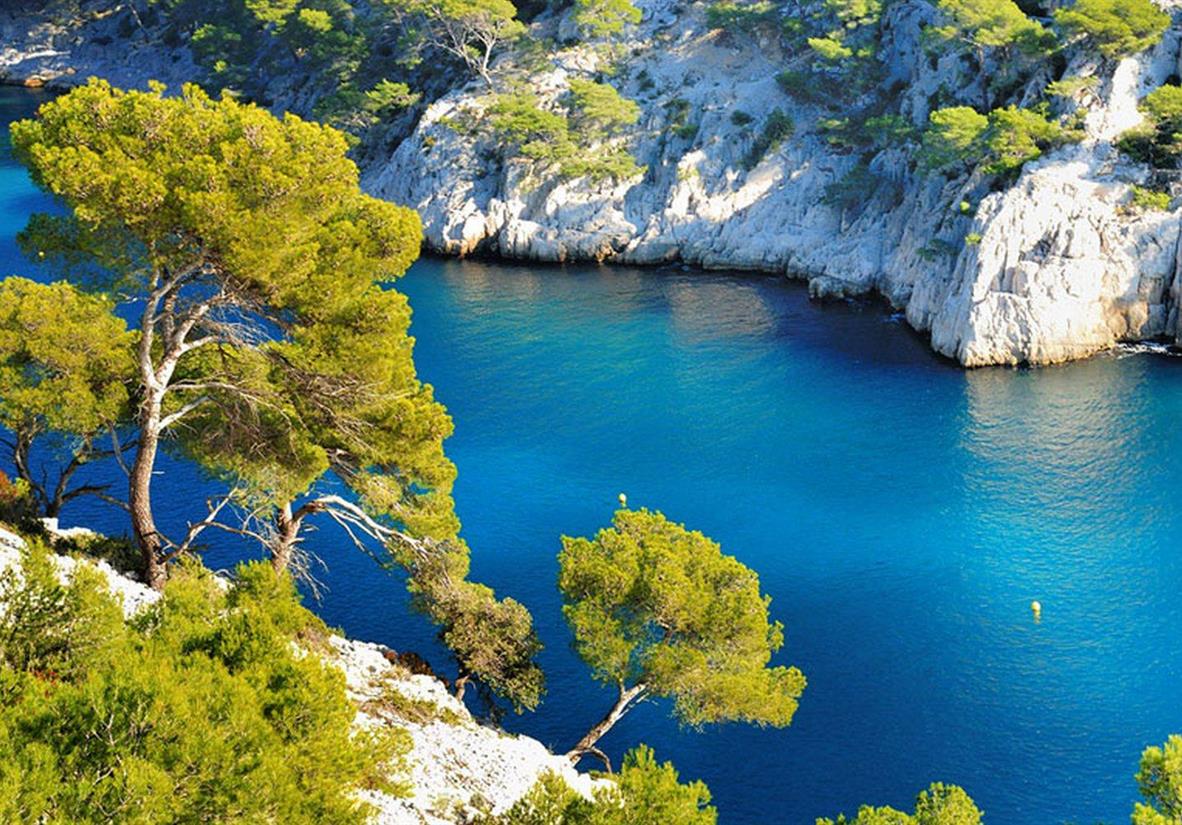 Self-Guided Walk: Provence's Mountains To Mediterranean Coast Self-Guided Walk: Provence's Mountains To Mediterranean Coast
