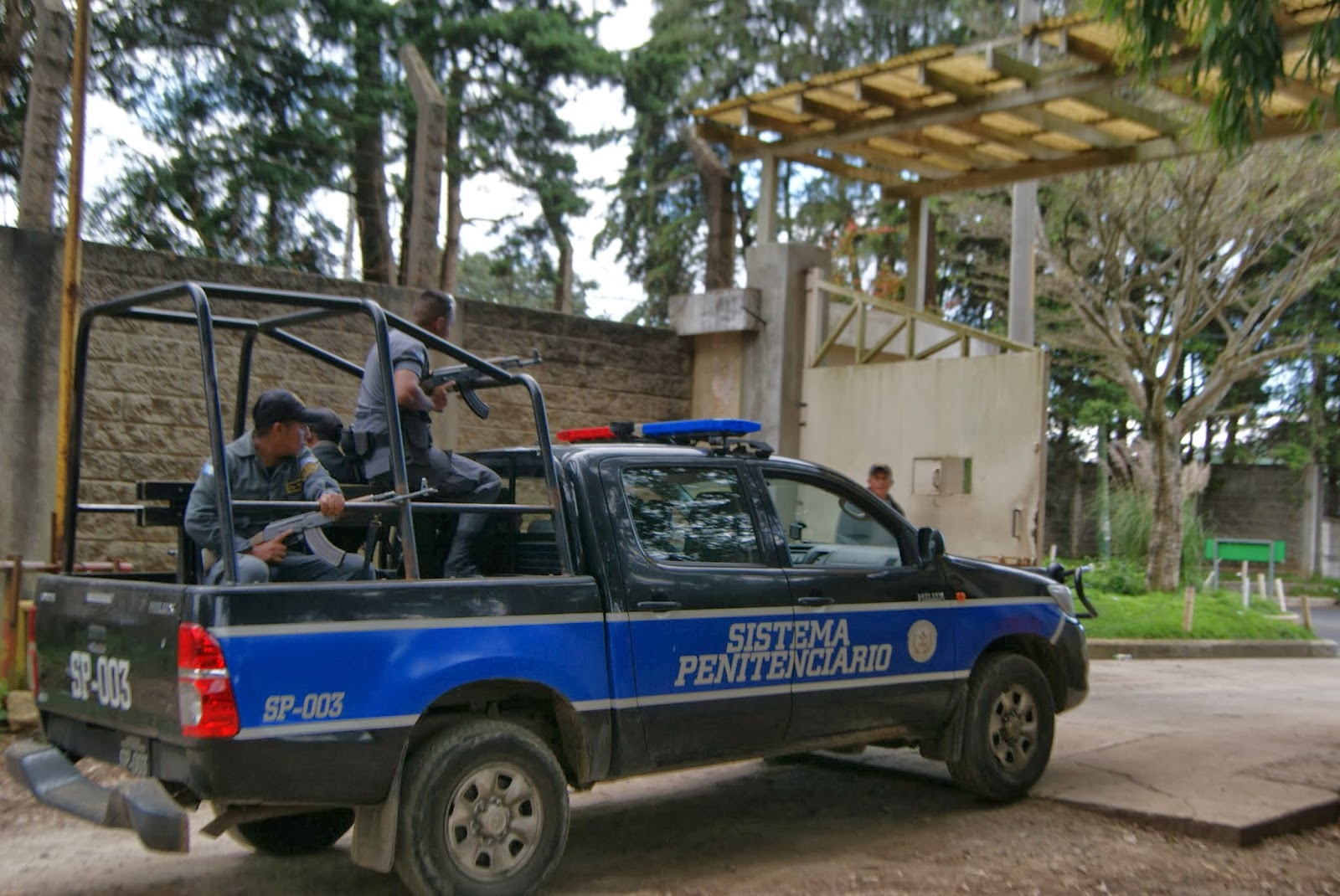 Siete Nuevos Vehículos Mejoran La Operatividad Del Sistema Penitenciario Siete Nuevos Vehículos Mejoran La Operatividad Del Sistema Penitenciario
