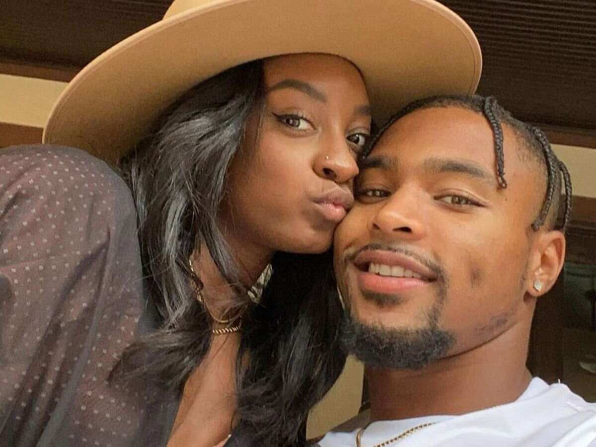 Simone Biles Debuts Dramatic Hair Transformation With Husband Jonathan Owens Simone Biles Debuts Dramatic Hair Transformation With Husband Jonathan Owens