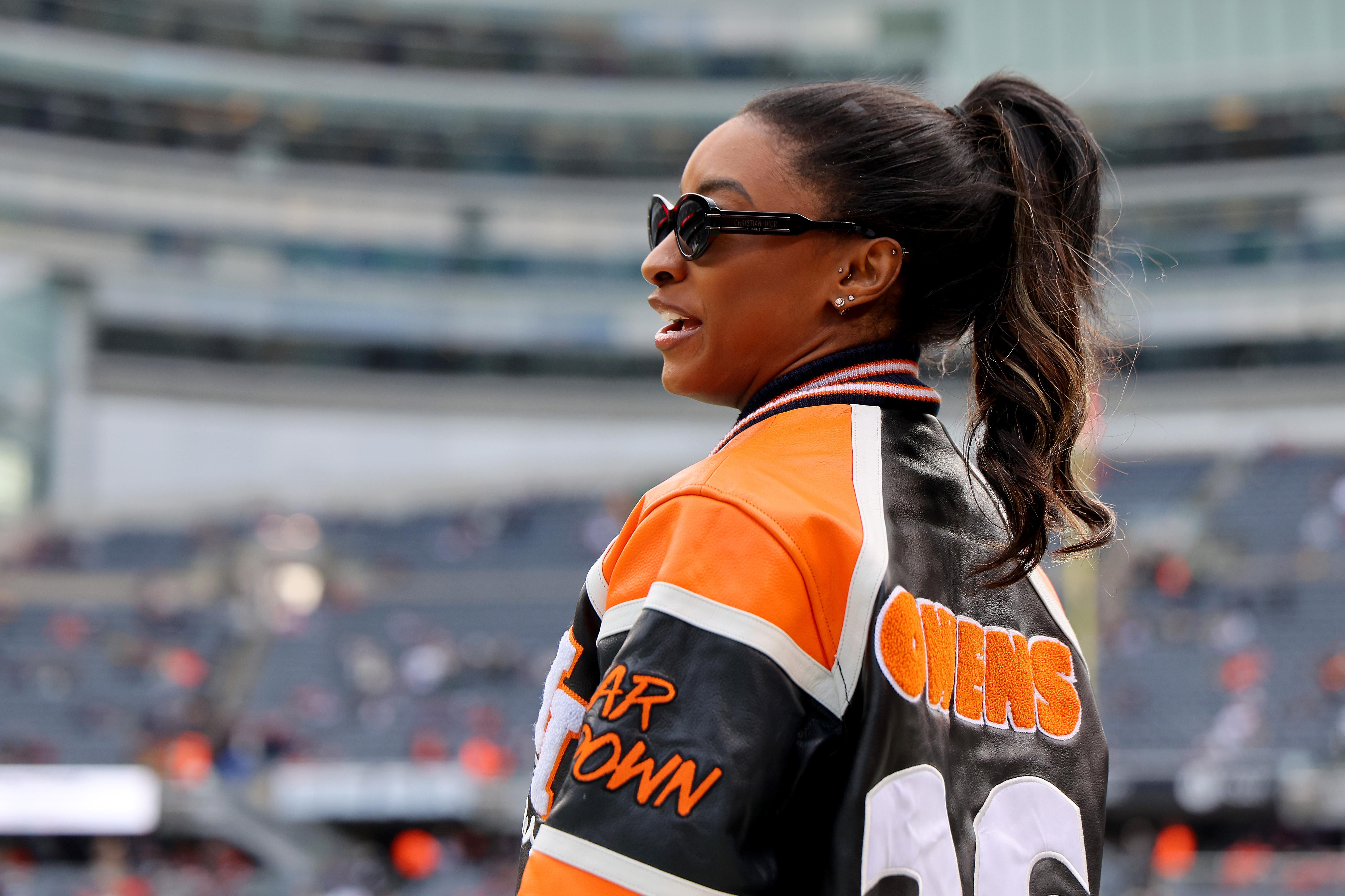 Simone Biles Ditches Husband For Bahamas Trip: Stunning Bikini Photos Simone Biles Ditches Husband For Bahamas Trip: Stunning Bikini Photos