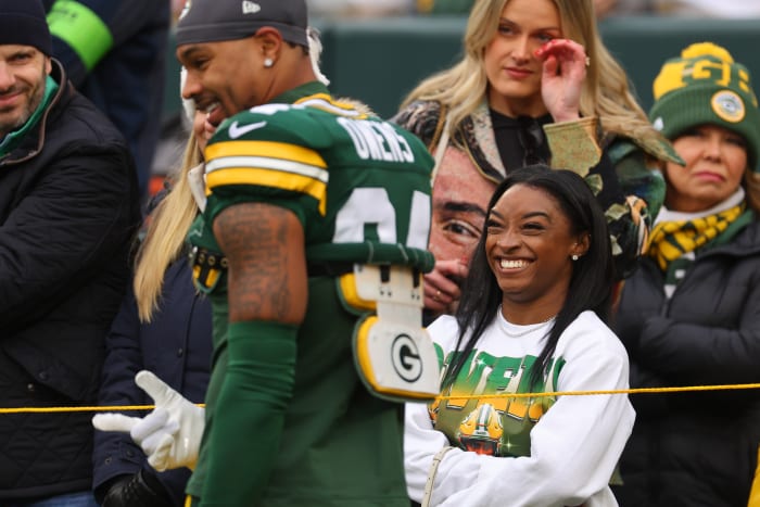 Simone Biles' Husband's Role In Her Luxury Purchases Sparks Debate Simone Biles' Husband's Role In Her Luxury Purchases Sparks Debate