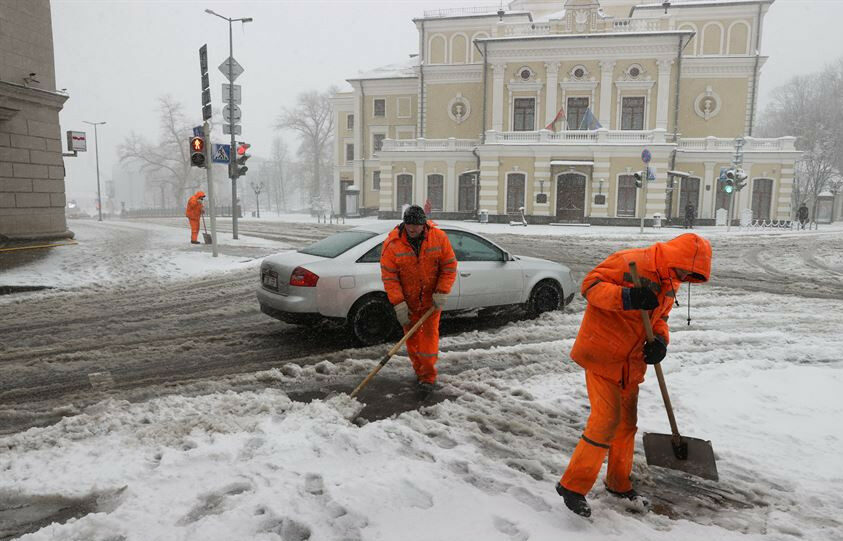 Синоптики Бессильны Перед Майскими Снегопадами? Синоптики Бессильны Перед Майскими Снегопадами?