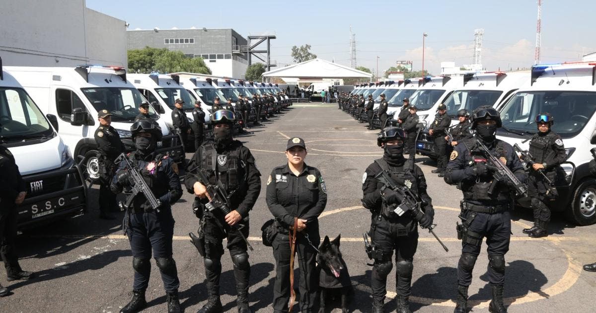 Sistema Penitenciario Recibe Siete Nuevos Vehículos Sistema Penitenciario Recibe Siete Nuevos Vehículos