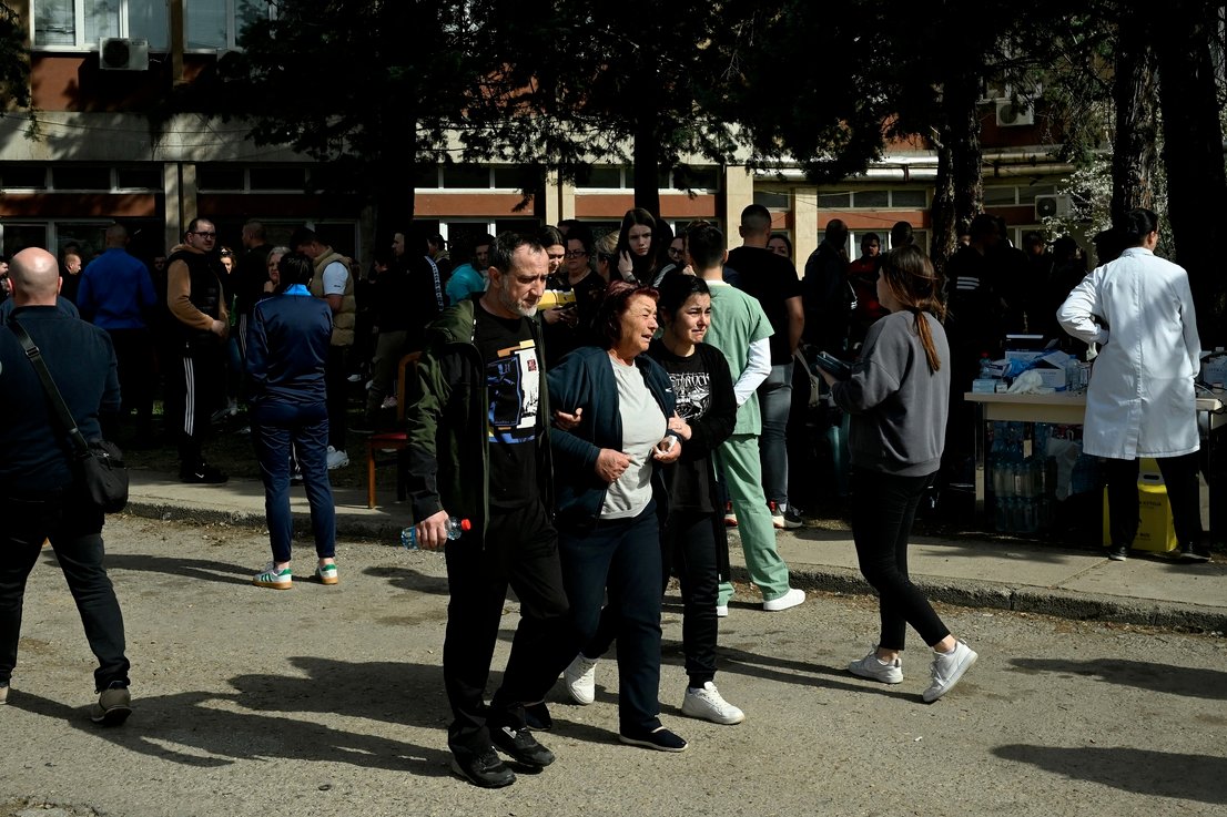 Smrtni Žrtve Požara V Nočnem Klubu V Kočanih: Pokop In Spomin Smrtni Žrtve Požara V Nočnem Klubu V Kočanih: Pokop In Spomin