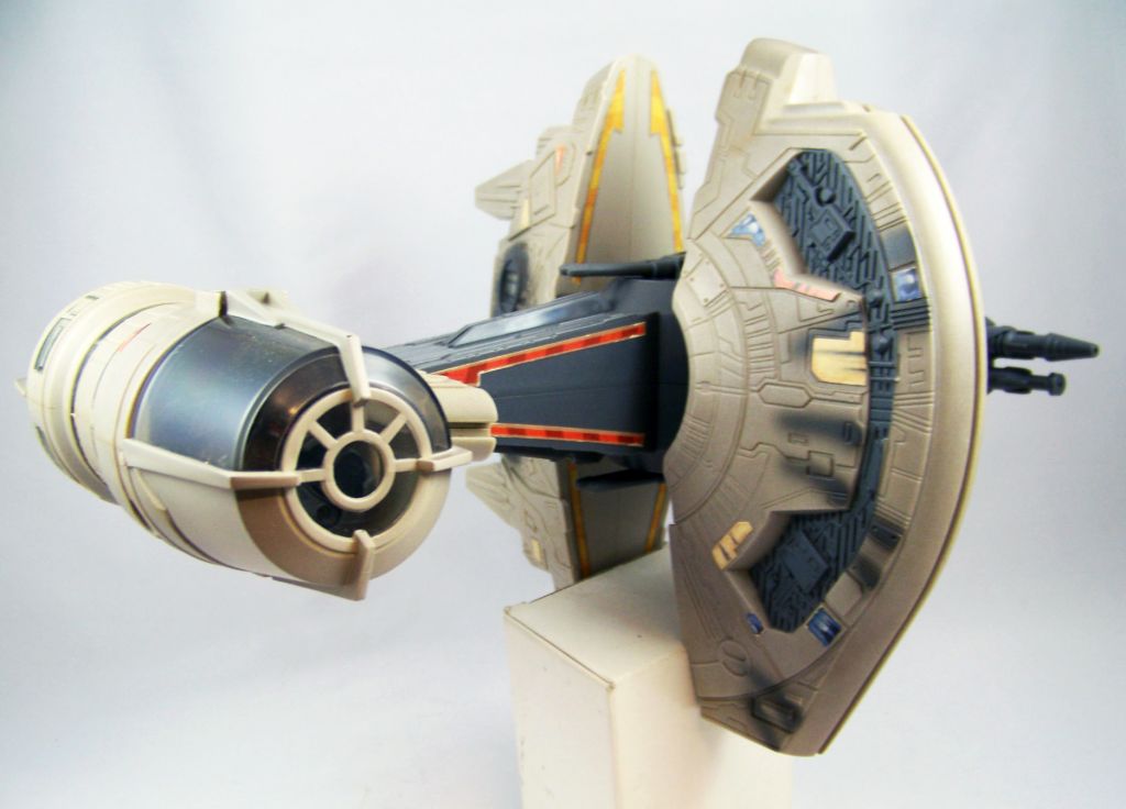 Star Wars: Shadow Of The Empire Dash Rendar Figure Released By Hasbro Star Wars: Shadow Of The Empire Dash Rendar Figure Released By Hasbro