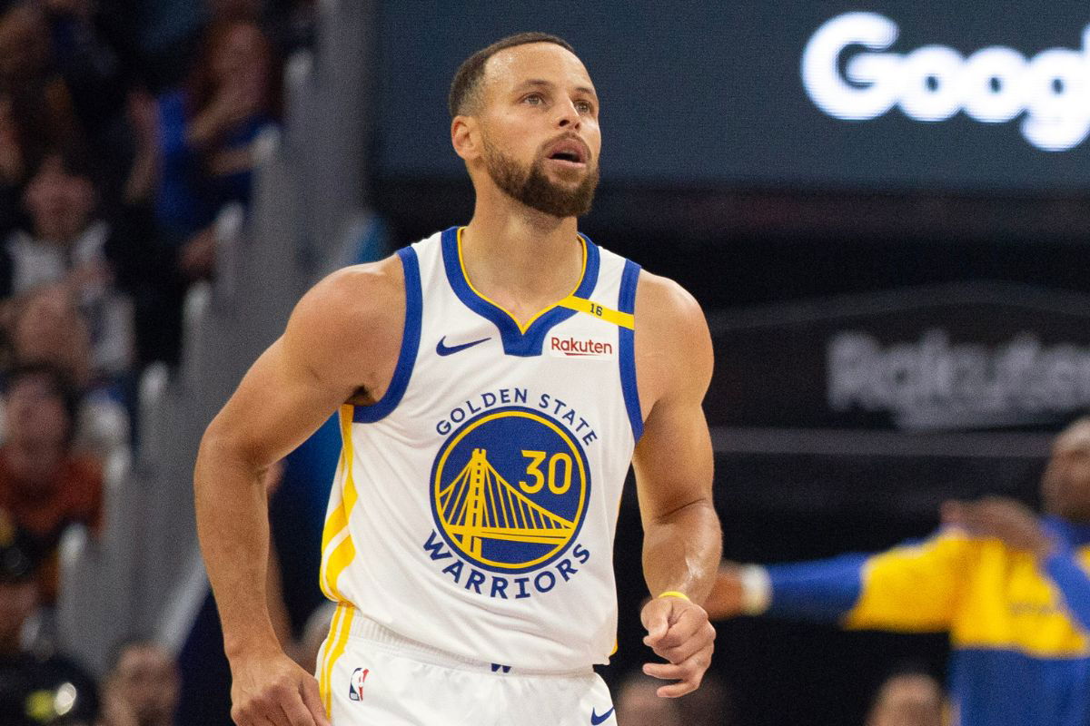 Stephen Curry Injury: Coach Kerr Provides Encouraging Update Stephen Curry Injury: Coach Kerr Provides Encouraging Update