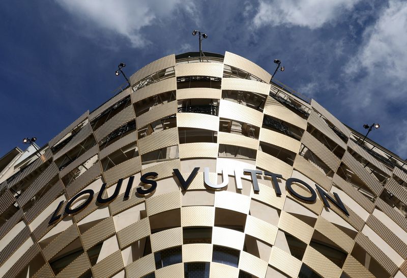 Stock Market News: European Shares Gain On Trump's Tariff Comments; LVMH Shares Plunge Stock Market News: European Shares Gain On Trump's Tariff Comments; LVMH Shares Plunge