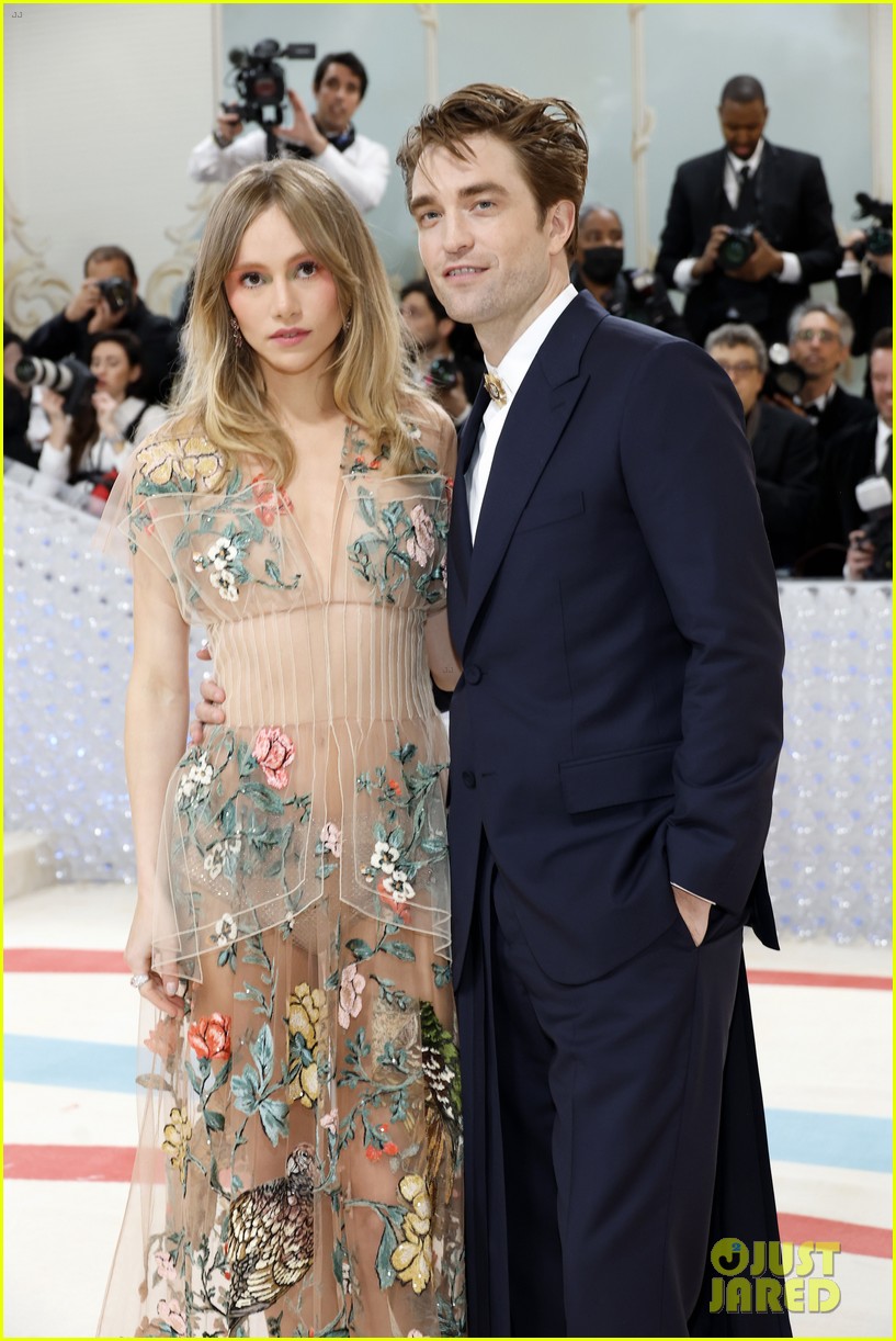 Suki Waterhouse's Met Gala 2023: A Full-Circle Fashion Moment Suki Waterhouse's Met Gala 2023: A Full-Circle Fashion Moment