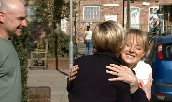 Surprise Coronation Street Exit: Beloved Character's Last Days